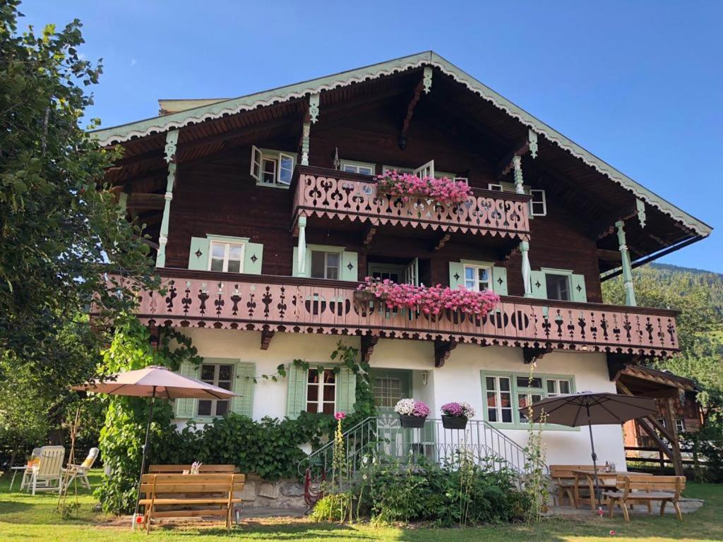 Villa Zeppelin - App Bergkristall Bramberg am Wildkogel Exterior foto